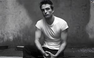 Robert Pattinson